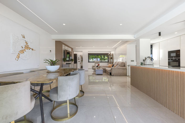 Image No.12-3 Bed Villa for sale