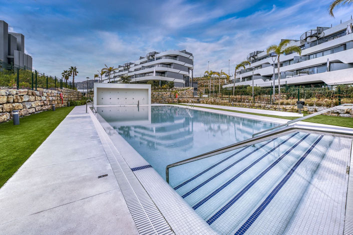 Image No.2-Appartement de 2 chambres à vendre à Estepona