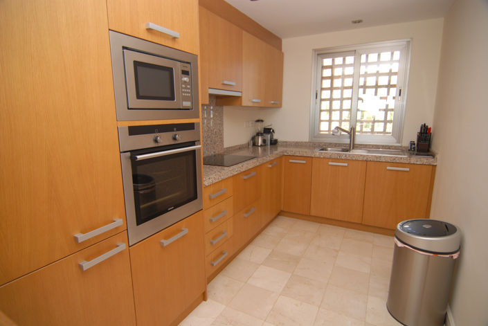 Image No.8-3 Bed Townhouse for sale