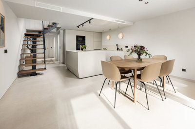 8h3dmod6vld11-20939a0134ad724a8cb2a801094d15a