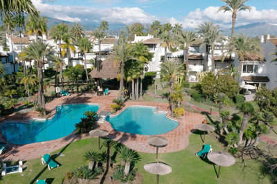 p1sto41o45c42-3aa90f523689fc5a59d5d37badfe1b6