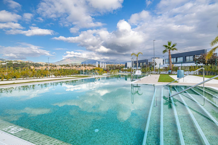 Image No.2-4 Bed Penthouse for sale