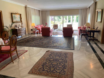 l093ve2ojq13-5fd73dea700db77384c091ca9818b1a9