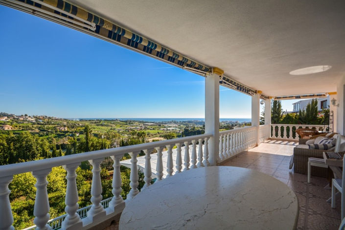 Image No.3-Villa de 8 chambres à vendre à Estepona