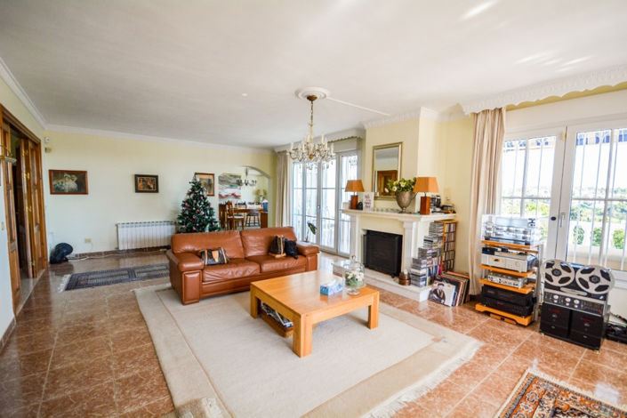 Image No.8-Villa de 8 chambres à vendre à Estepona