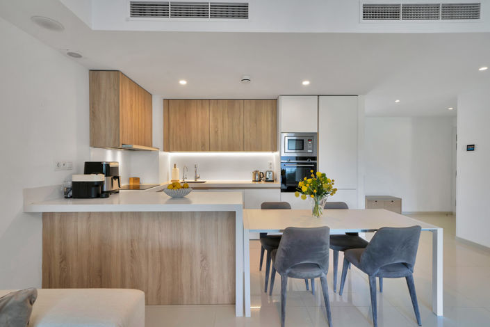 Image No.12-3 Bed Apartment for sale