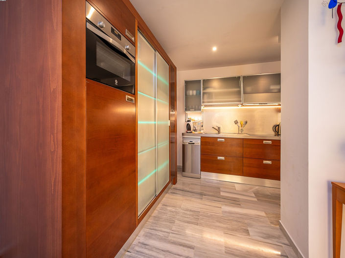 Image No.10-2 Bed Apartment for sale