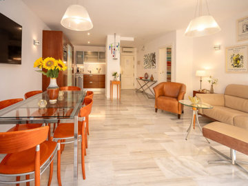 c2l769o8xst4-c23c0f86247804fa50226aecd8b0b2c8