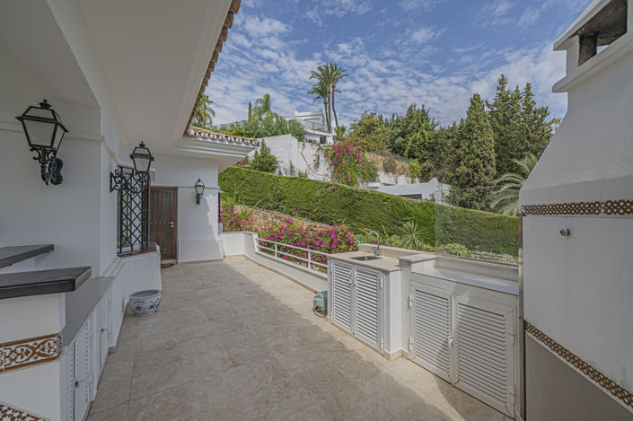 Image No.9-4 Bed Villa for sale