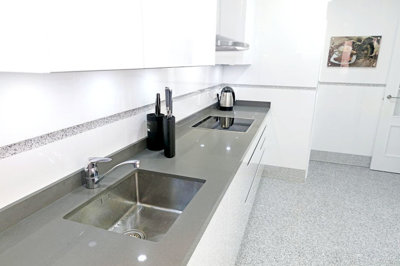 1tktyjzhpk48-e64a9055bba3e77ac8aca3b893cdf826