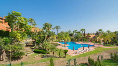 84de7j4qys418-cc72f169493c096e712837ff5d8b6e4