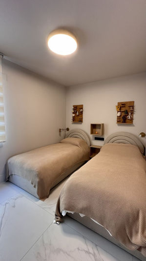 Image No.11-3 Bed Apartment for sale