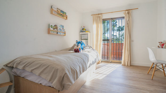 Image No.11-5 Bed Villa for sale