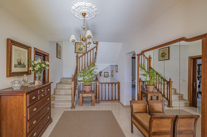 Image No.10-4 Bed Villa for sale