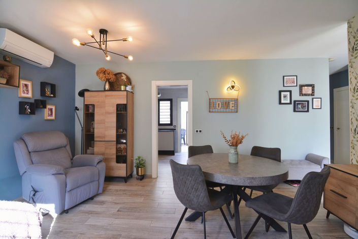 Image No.8-5 Bed Villa for sale