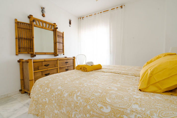 Image No.12-2 Bed Apartment for sale