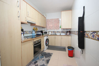 bjfcbh328d68-e64a9055bba3e77ac8aca3b893cdf826