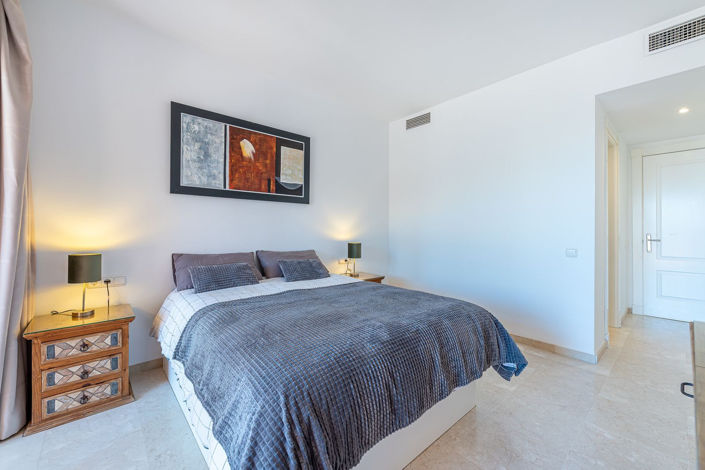 Image No.12-2 Bed Apartment for sale