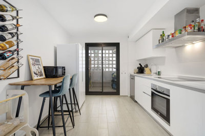 jp2mbrg0zxd14-d70dc3102c00d7be0e872dfe1c1f86d