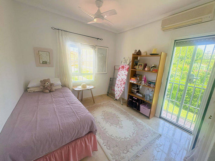 Image No.12-Maison de ville de 3 chambres à vendre à La Duquesa