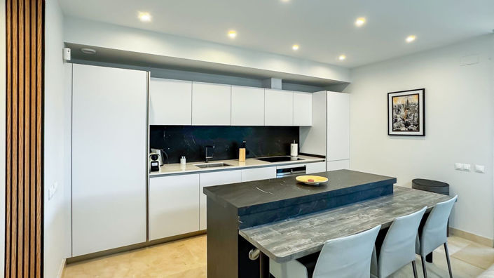 Image No.14-2 Bed Apartment for sale