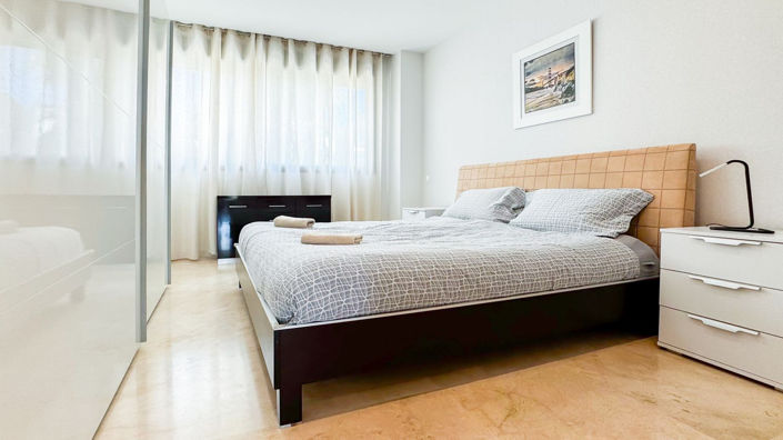 Image No.17-2 Bed Apartment for sale