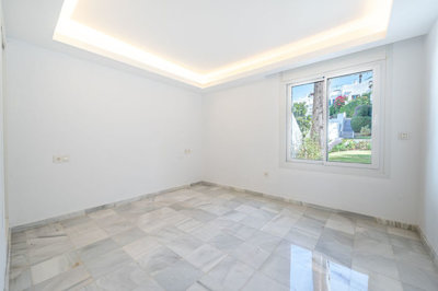 2jj4v3gz7xj17-dd5fcd4f0eb487dfa3803f7e20814c0