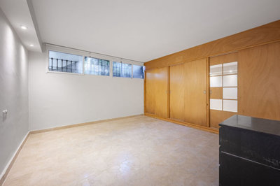 iekiv2bmk54-c23c0f86247804fa50226aecd8b0b2c8