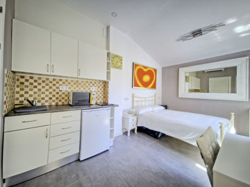 fnoca0y4dbi15-11d12f2f454f2f5e9b981fdd8b901d5