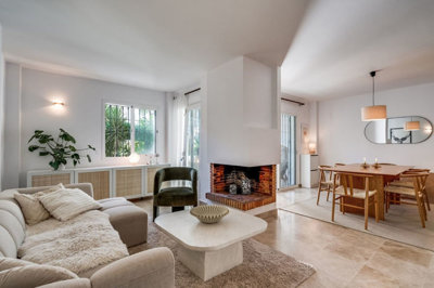 jle41x0zg3o1-7980e48d732b6fc85c14b43b94d2aa54