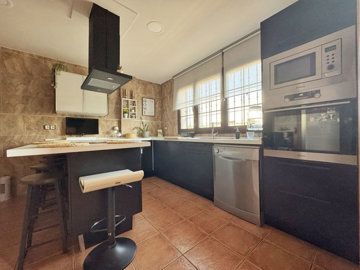 uzazsxxe3qd9-467d0cee5b725f3ef65f102a0c2e69c0