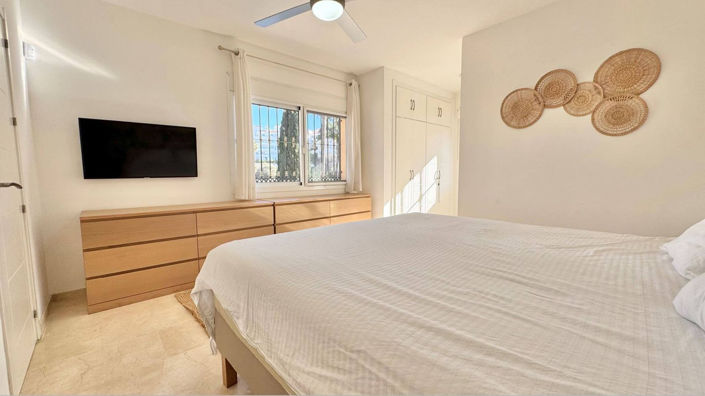 Image No.11-3 Bed Villa for sale