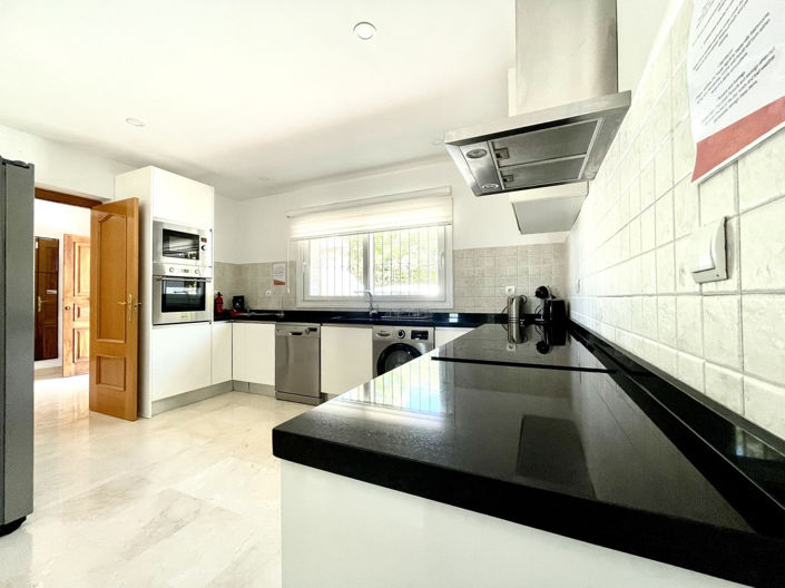 Image No.13-Villa de 4 chambres à vendre à Mijas Golf