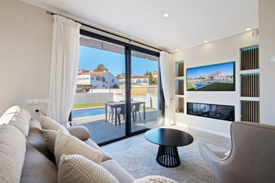 tjuiv4loiab6-241328e1bcc9c0d8ce1222beb6c967a8