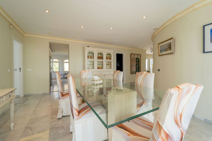 Image No.11-5 Bed Villa for sale