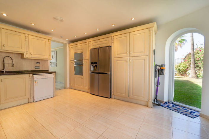 Image No.13-5 Bed Villa for sale