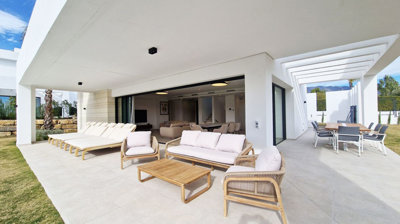 yw6b2mmt2oq12-53013098fcab6c38b1379cd33298e05