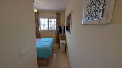 ekqsi1tjfke18-cc72f169493c096e712837ff5d8b6e4