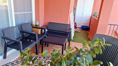 b0gzsk9m5qg15-11d12f2f454f2f5e9b981fdd8b901d5