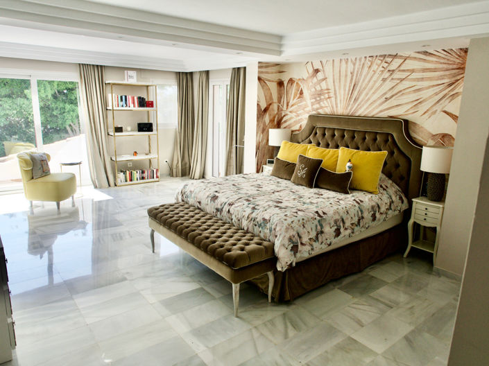 Image No.10-6 Bed Villa for sale