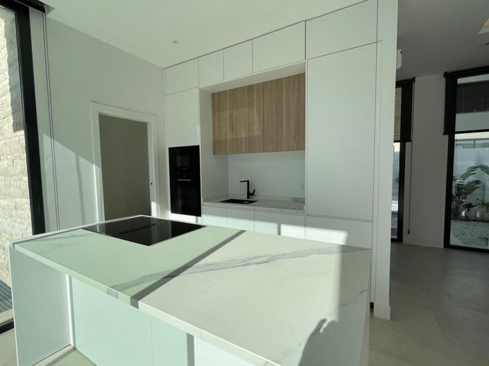 Image No.6-6 Bed Villa for sale