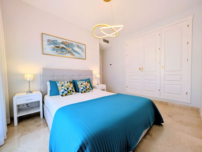 Image No.20-4 Bed Townhouse for sale