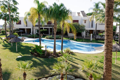 1 - Cancelada, Townhouse