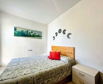 vpmrxc4l534-c23c0f86247804fa50226aecd8b0b2c8