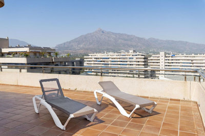 go4pg34cotk33-f37a7fab00fce6ff6b895520b67d6d6