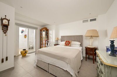 3hd6e9wycbd7-aa4cc561180b369757c0bb4af9886cd3