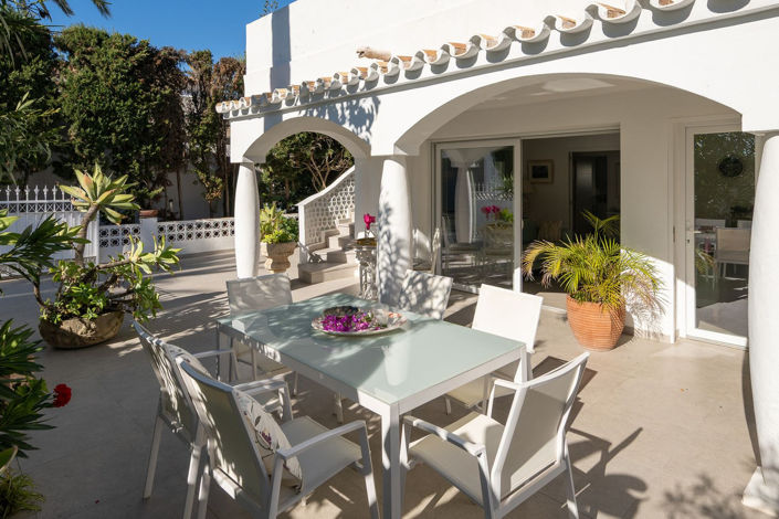 Image No.2-2 Bed Villa for sale