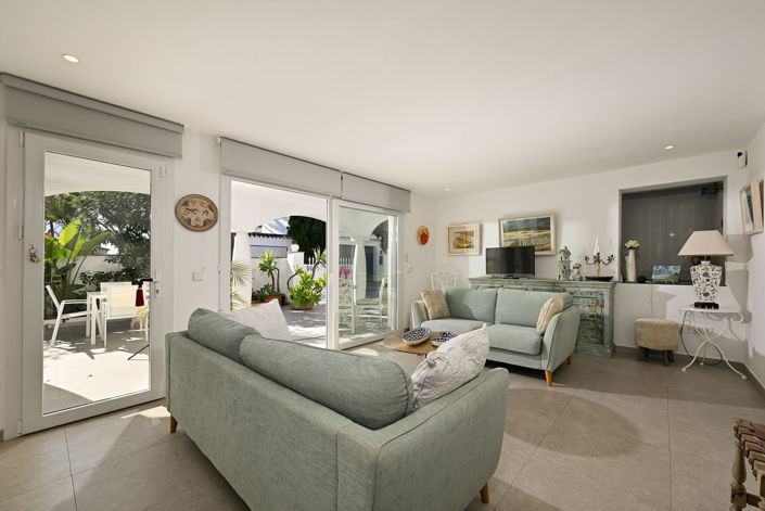 Image No.8-2 Bed Villa for sale