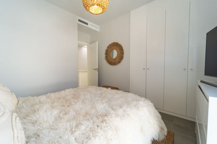 Image No.17-3 Bed Townhouse for sale