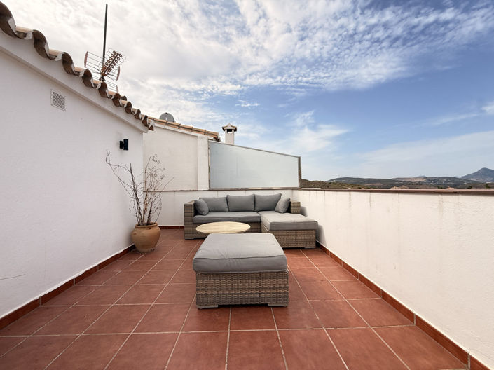 Image No.5-3 Bed Townhouse for sale